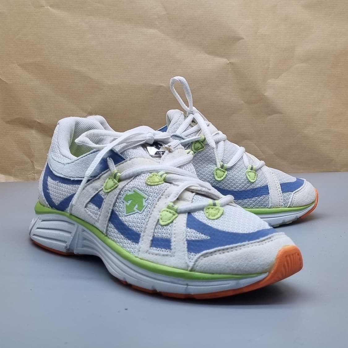 데상트 여성런닝화235 상품이미지1