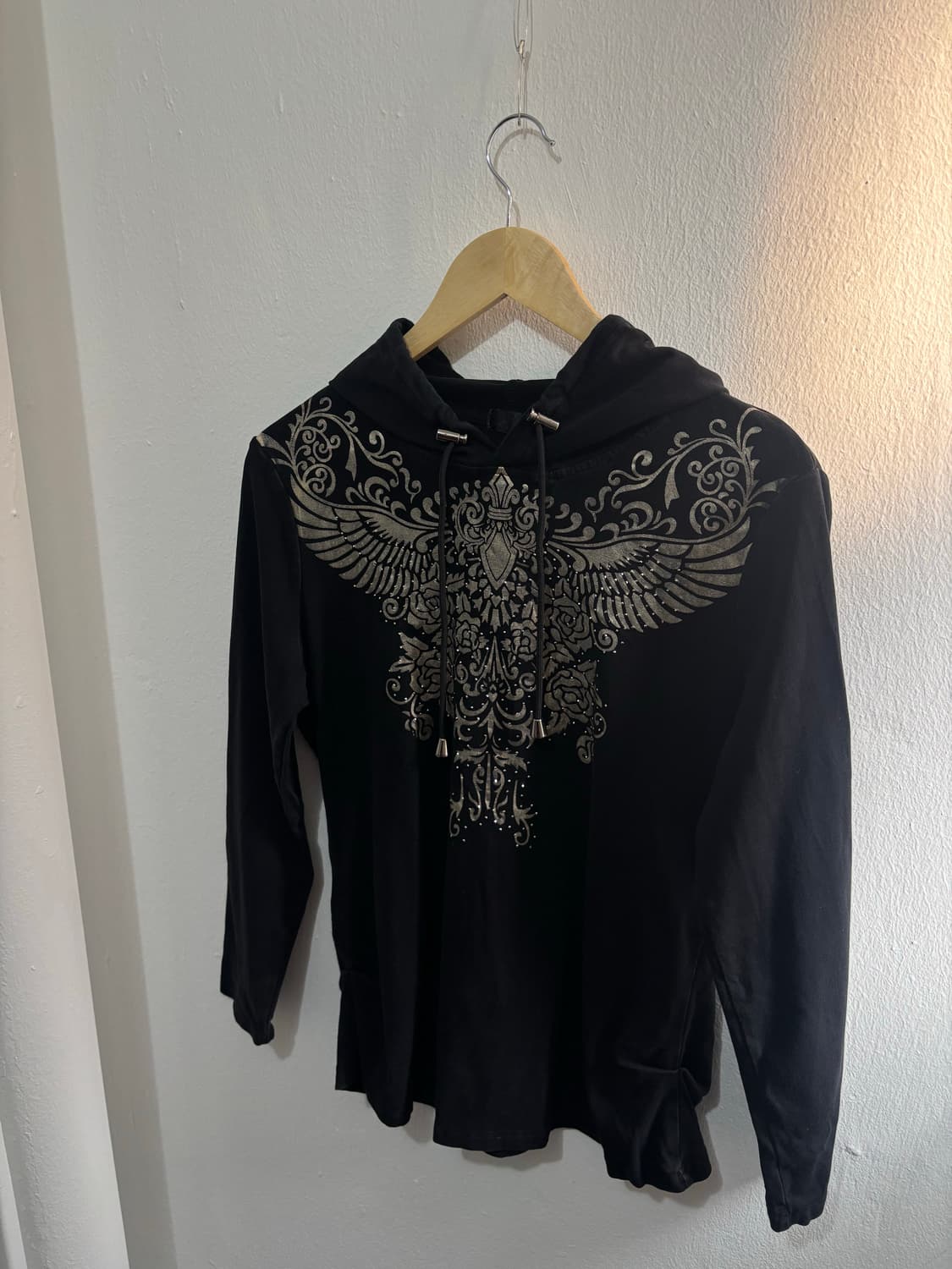 Vintage Black Wing Graphic Hood 상품이미지5