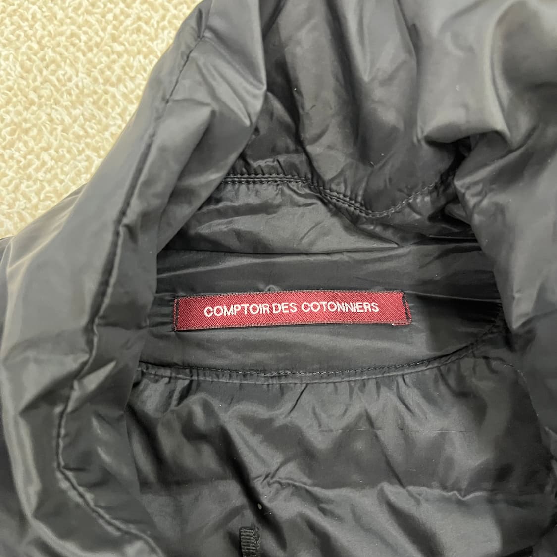 [L] 꼼뜨와데꼬또니에 블랙 퀄팅 경량 패딩 자켓 0107M1 상품이미지2