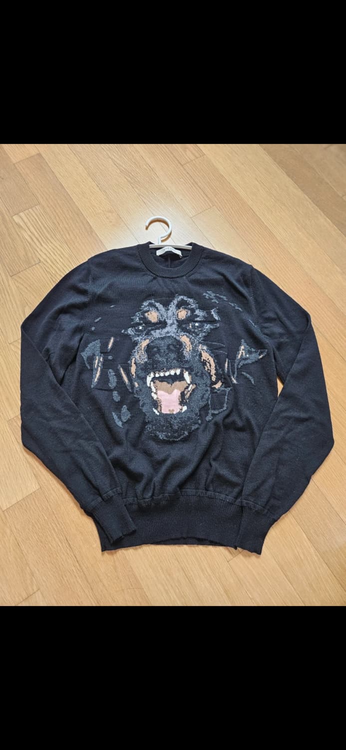 지방시 로트와일러 니트 상품이미지1