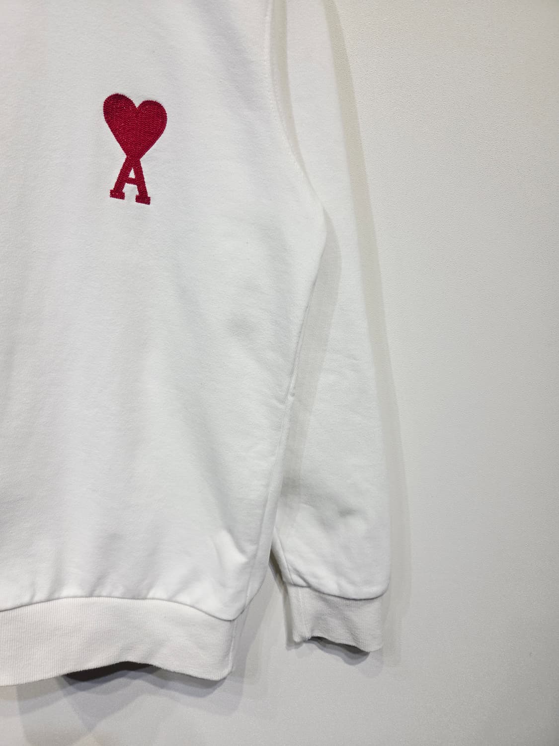 아미(AMI) 빅 하트 로고 스웨트셔츠 맨투맨 화이트 상품이미지5