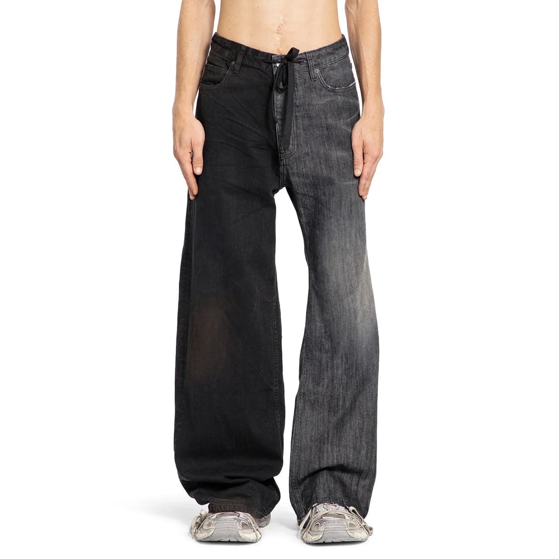 [M] 발렌시아가 피프티피프티 데님 팬츠 상품이미지1