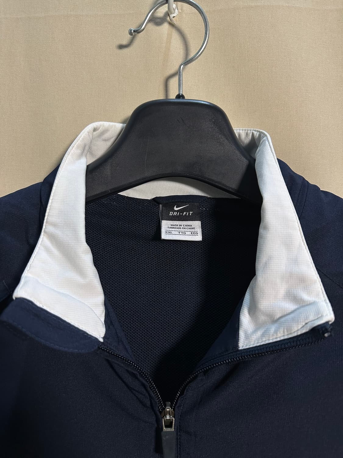 나이키 올드스쿨 바람막이 처분  상품이미지3