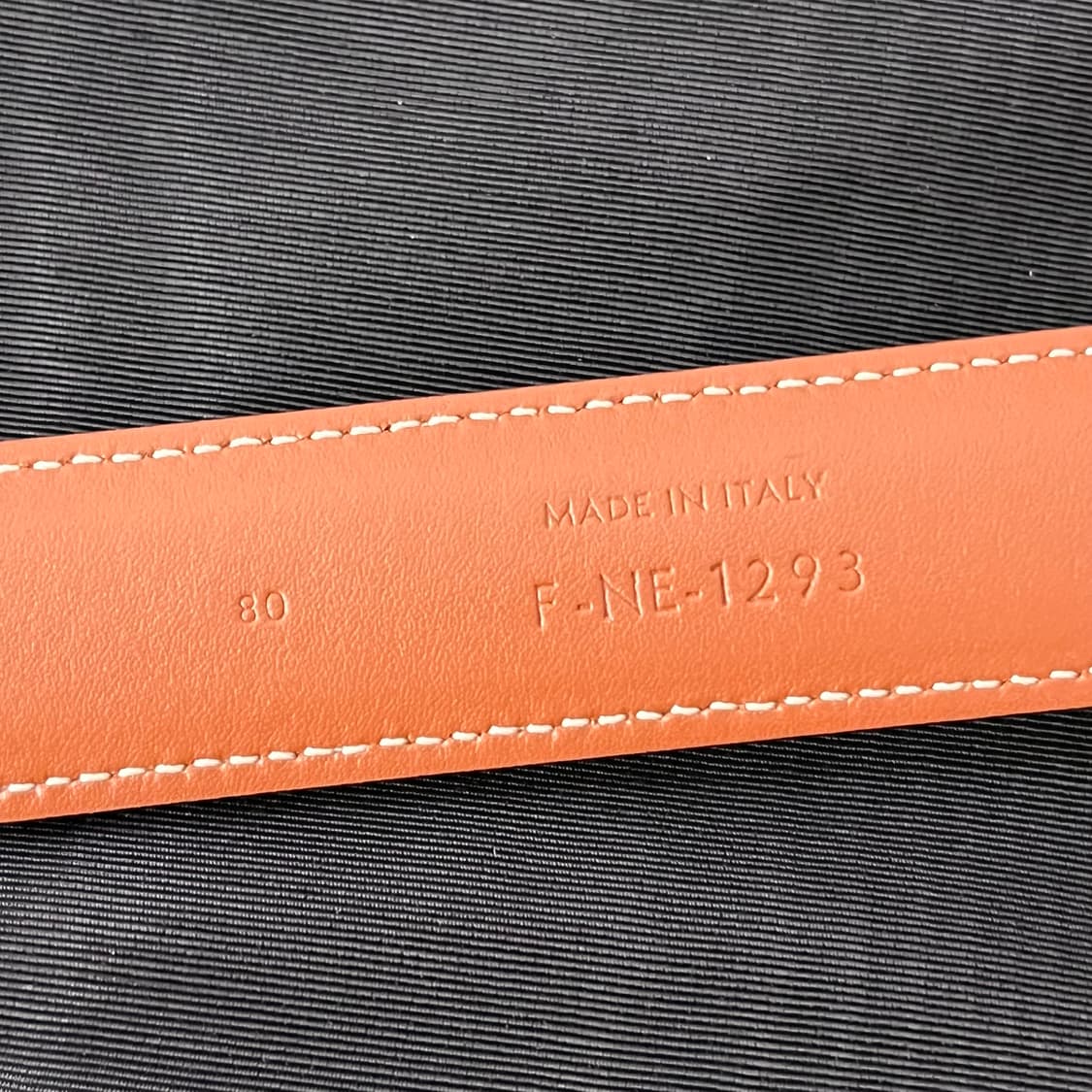 [S급/정품] 셀린느 트리옹프 캔버스 금장 로고 벨트 상품이미지9