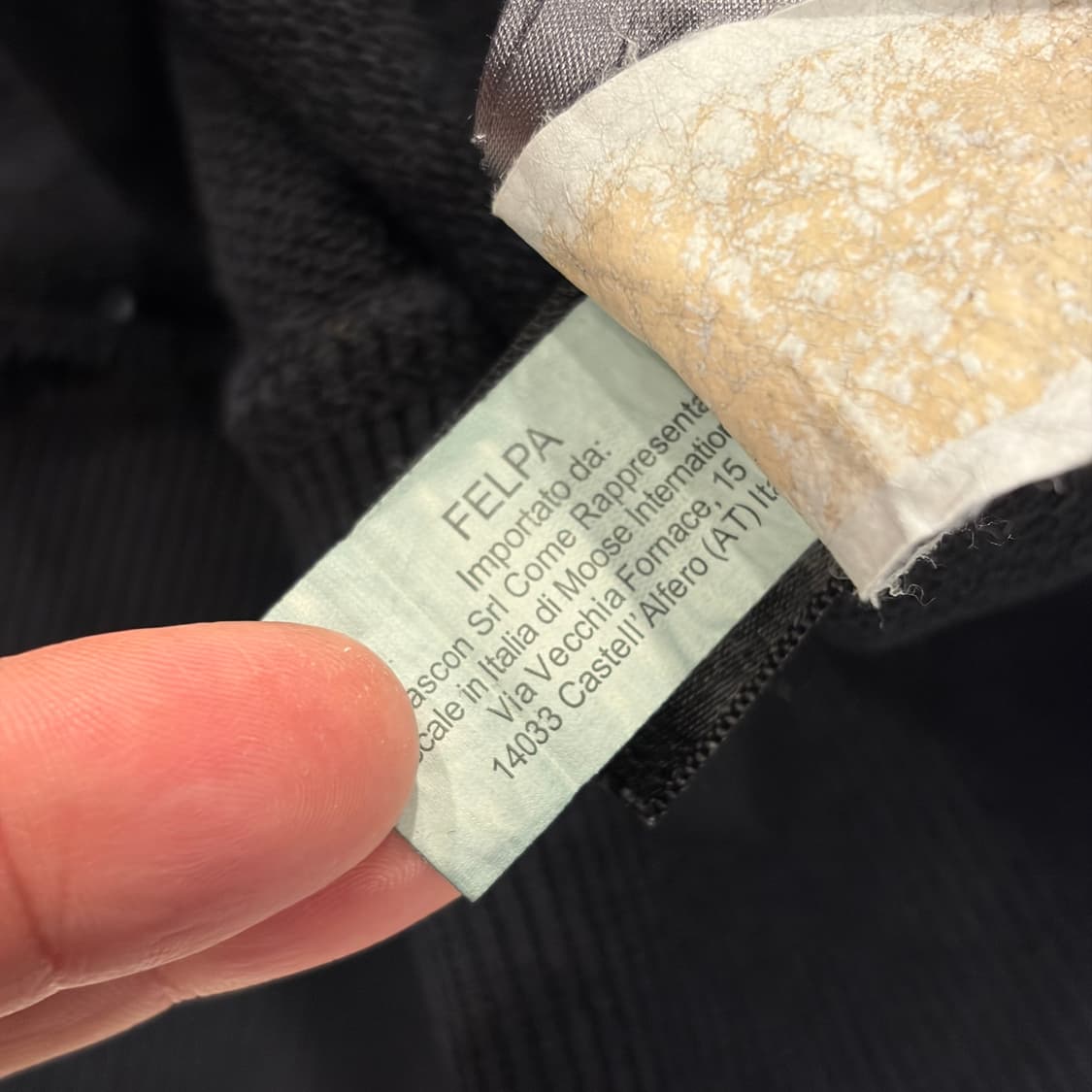 [L] 무스너클 블랙 로고 맨투맨 티셔츠 C8 상품이미지8