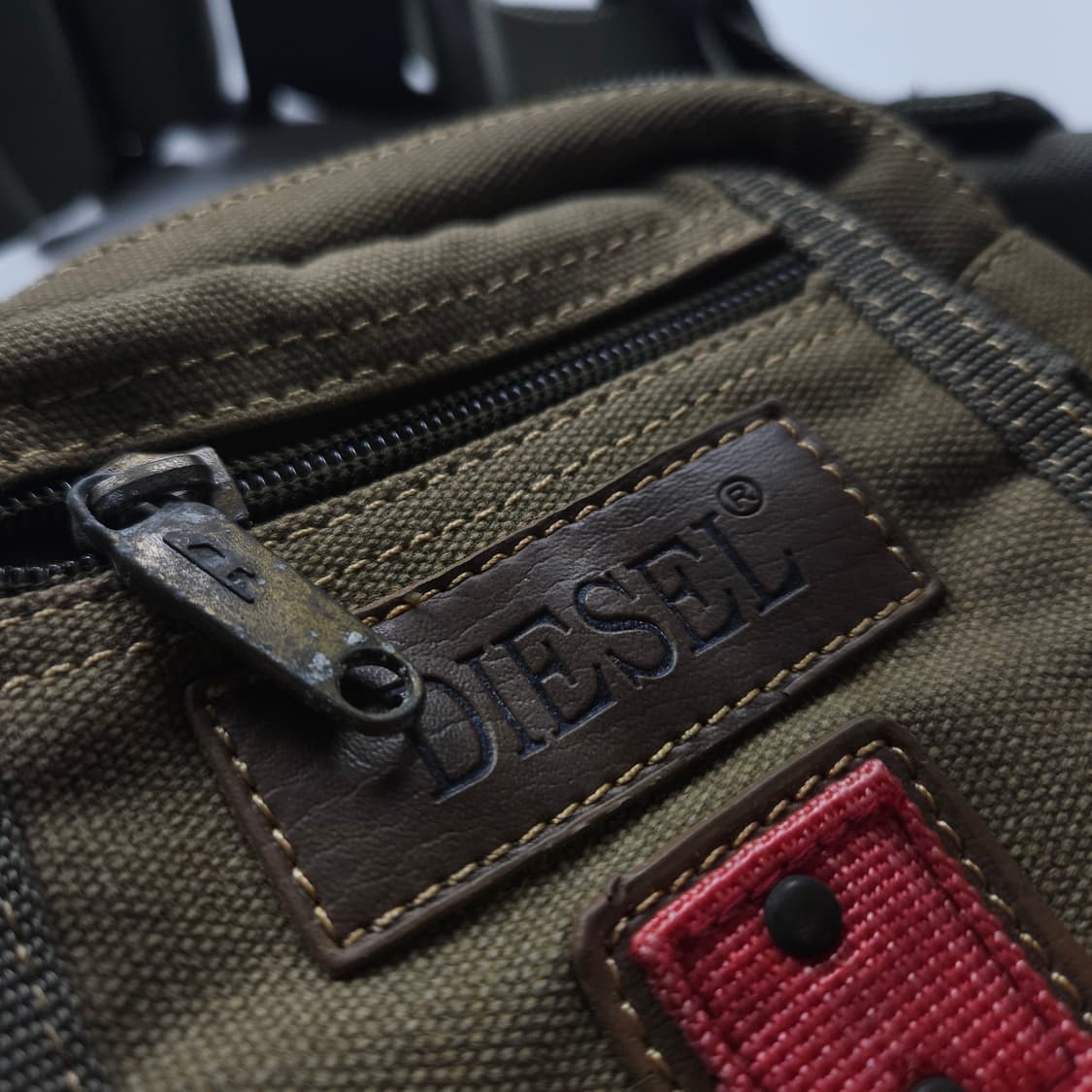 디젤 y2k 빈티지 버클 캔버스 웨이스트백 (OS)
 상품이미지3