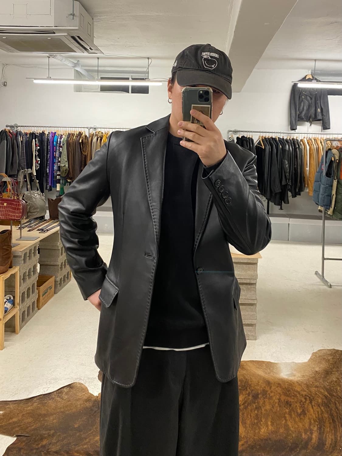 VTG leather stitch blazer jacket 레더 블레이저 상품이미지1