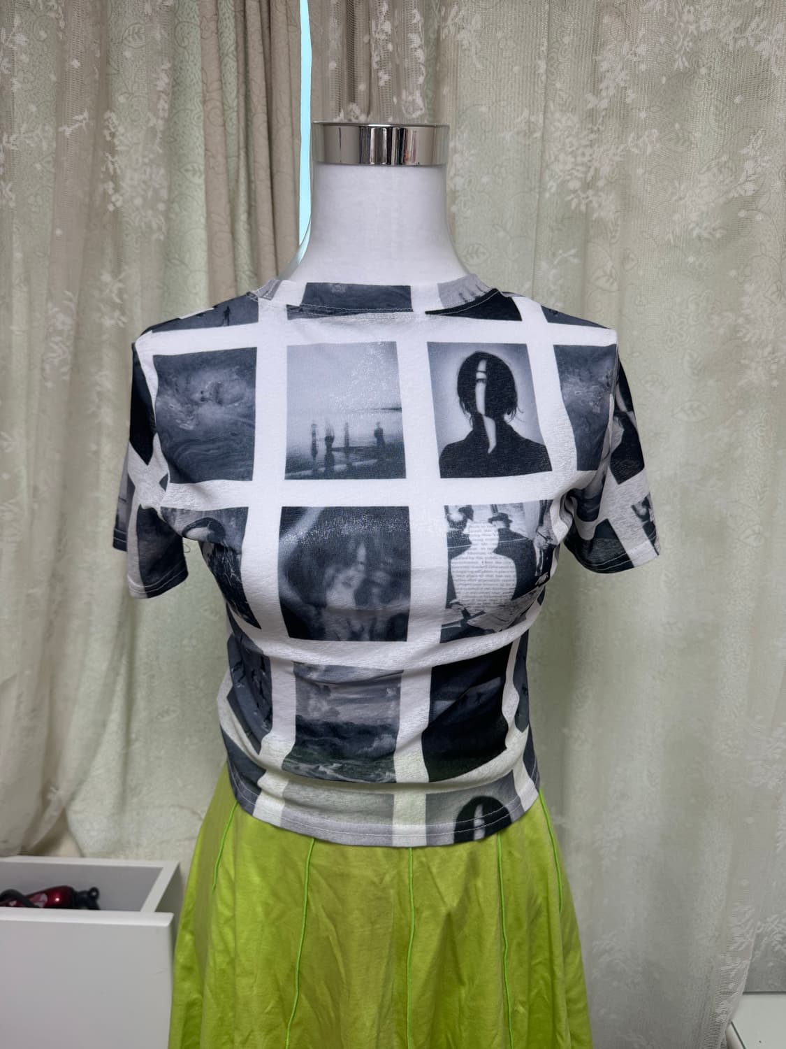 Vintage semi see-through half T 상품이미지3