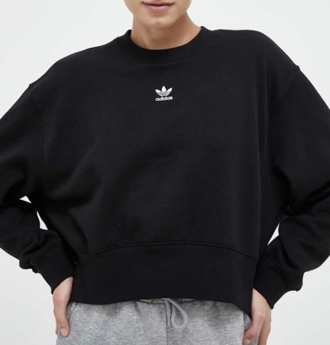 [M] adidas 아디다스 우먼즈 오버핏 크롭 기모 맨투맨 상품이미지4
