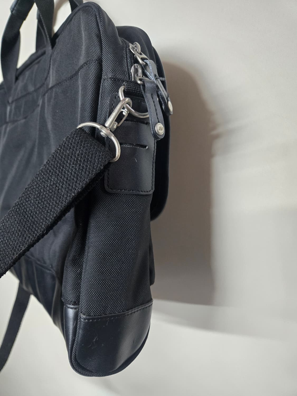 뉴발란스 서류가방 크로스백 상품이미지4