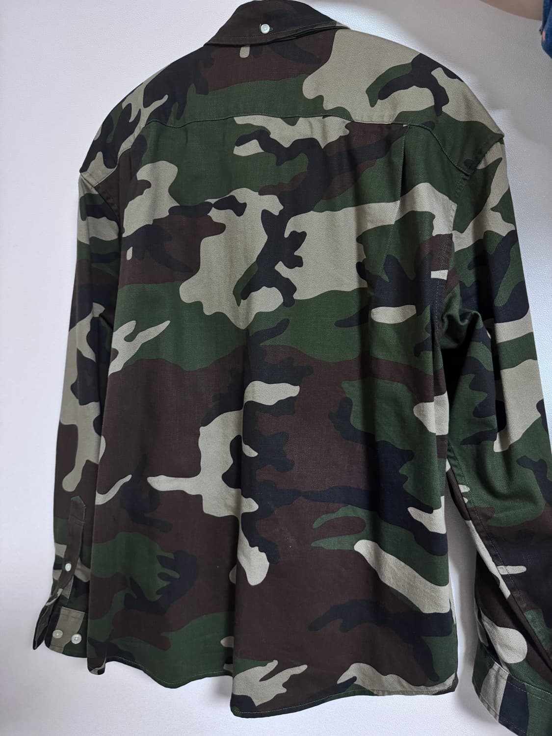 슈프림 스몰 박스 데님 셔츠 우드랜드 카모 상품이미지2