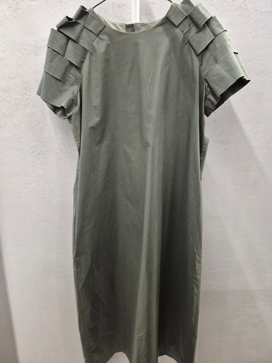 JIYO 카키색 반팔 원피스 S 상품이미지2