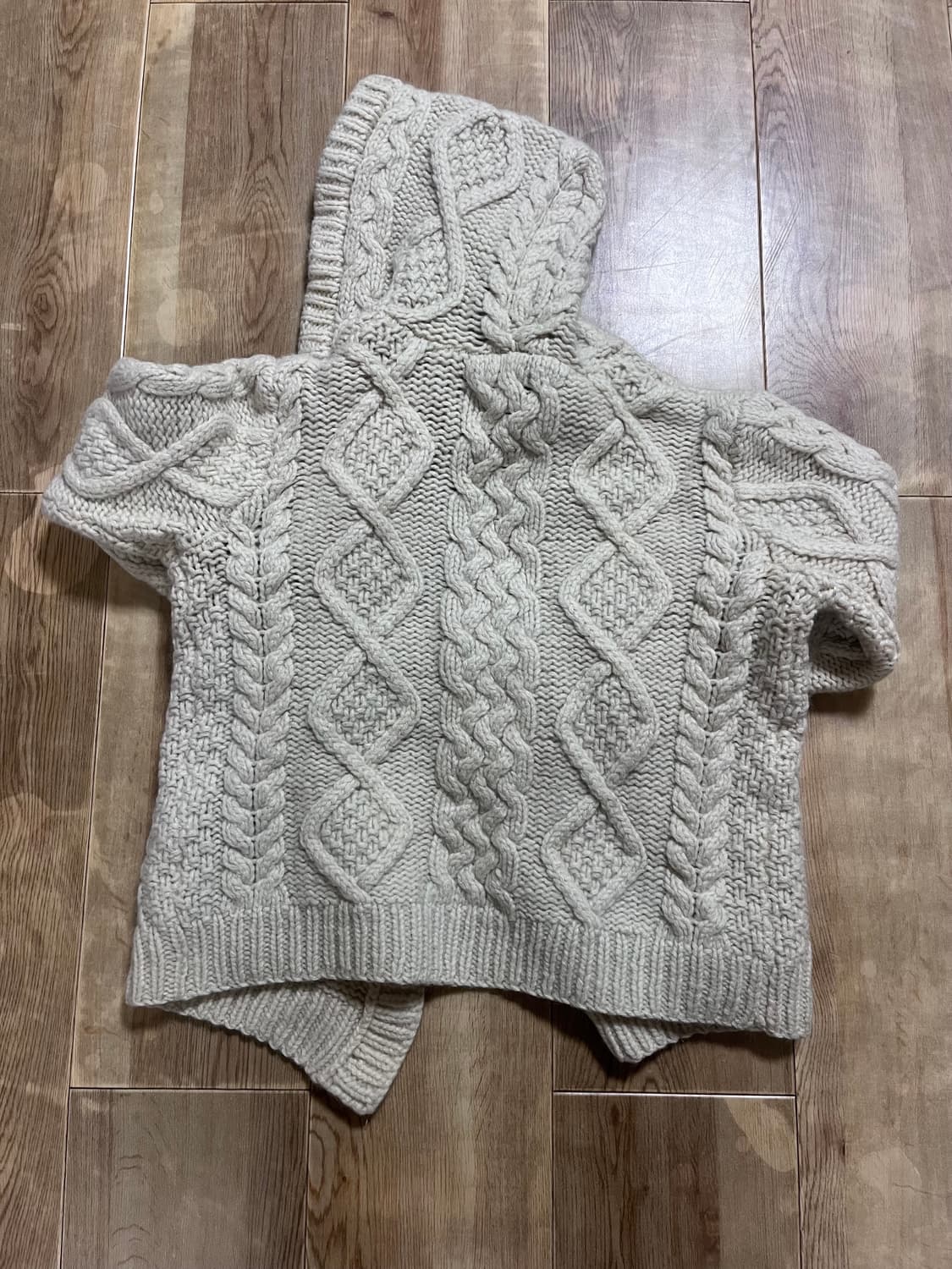 아이보리 꽈배기 니트 후드 가디건 상품이미지2