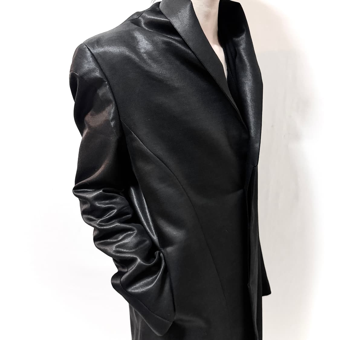 Julius FW22 Golem Long Blazer 상품이미지4