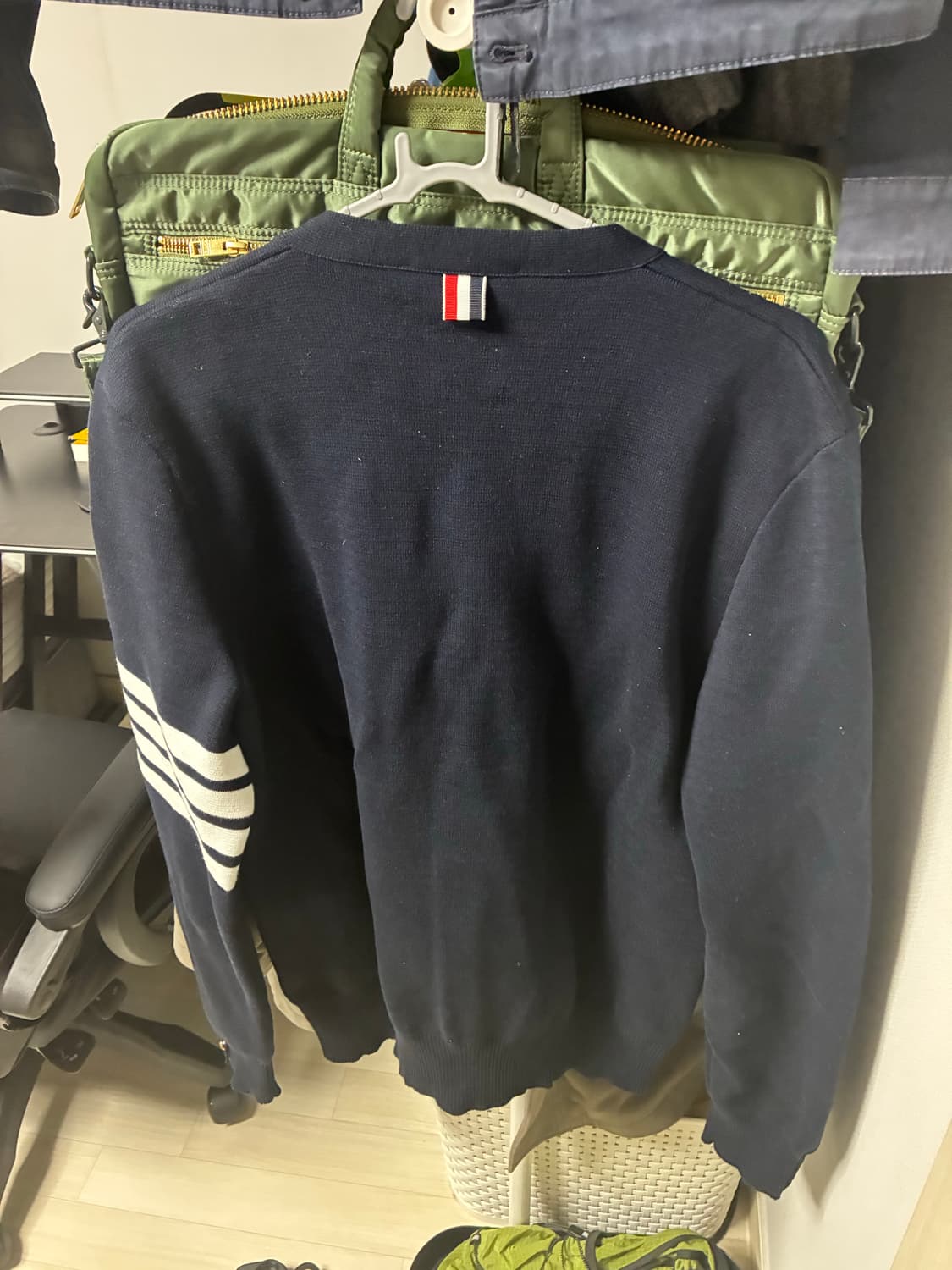 톰브라운 가디건 상품이미지3