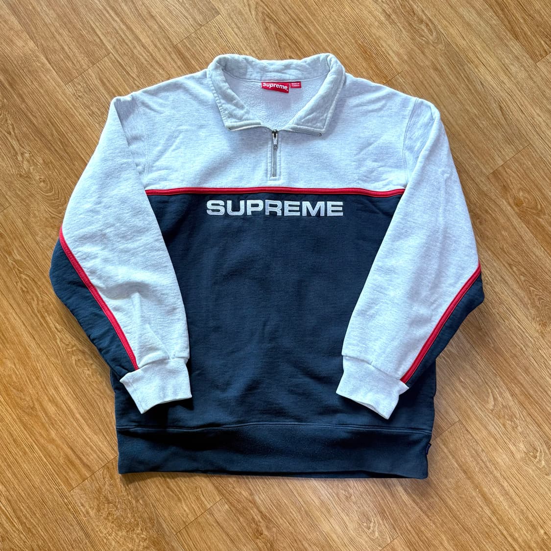 슈프림 투톤 하프집업 맨투맨 상품이미지1