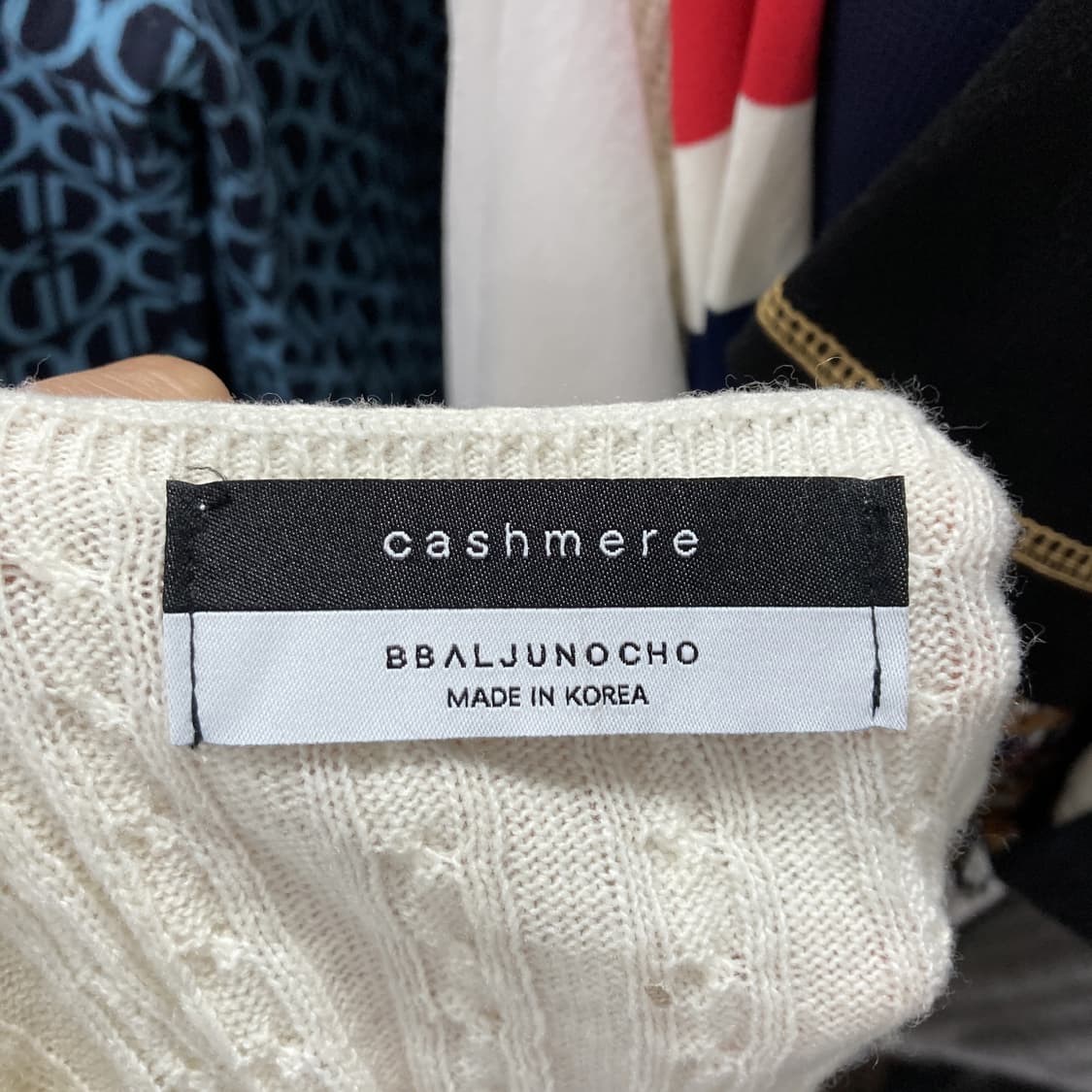 빨주노초 캐시미어 여성크롭니트 S  상품이미지4