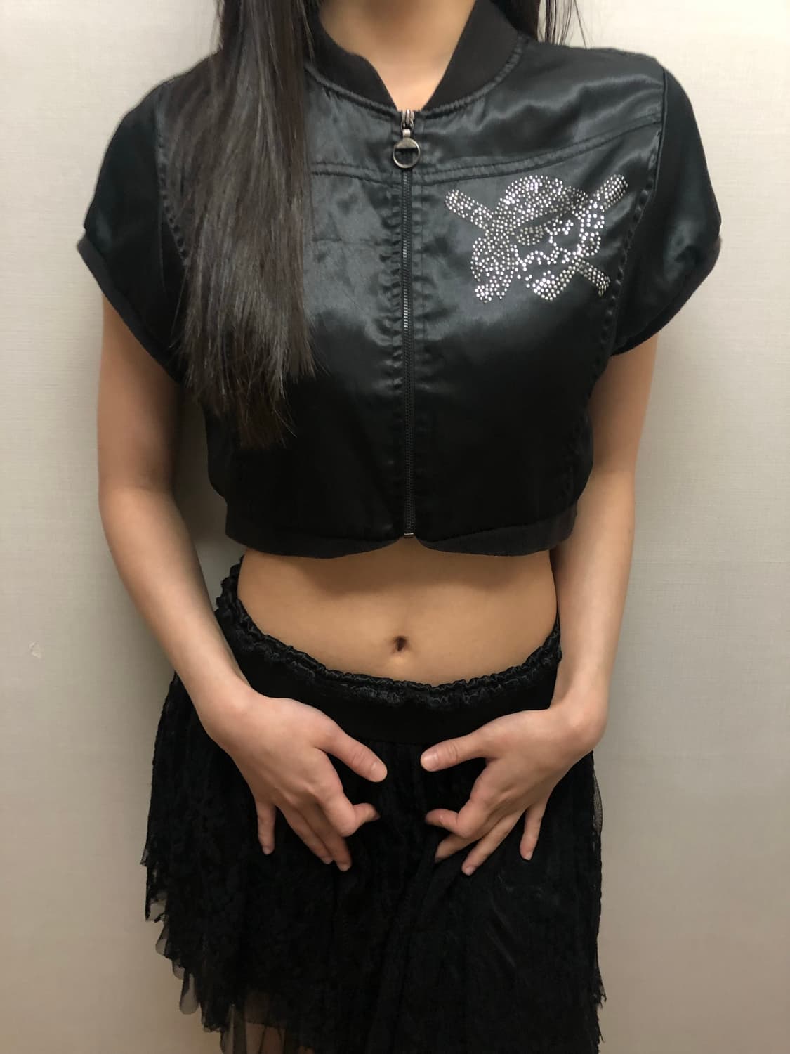 빈티지 mlb 블랙 스컬 크롭 점퍼 상품이미지1