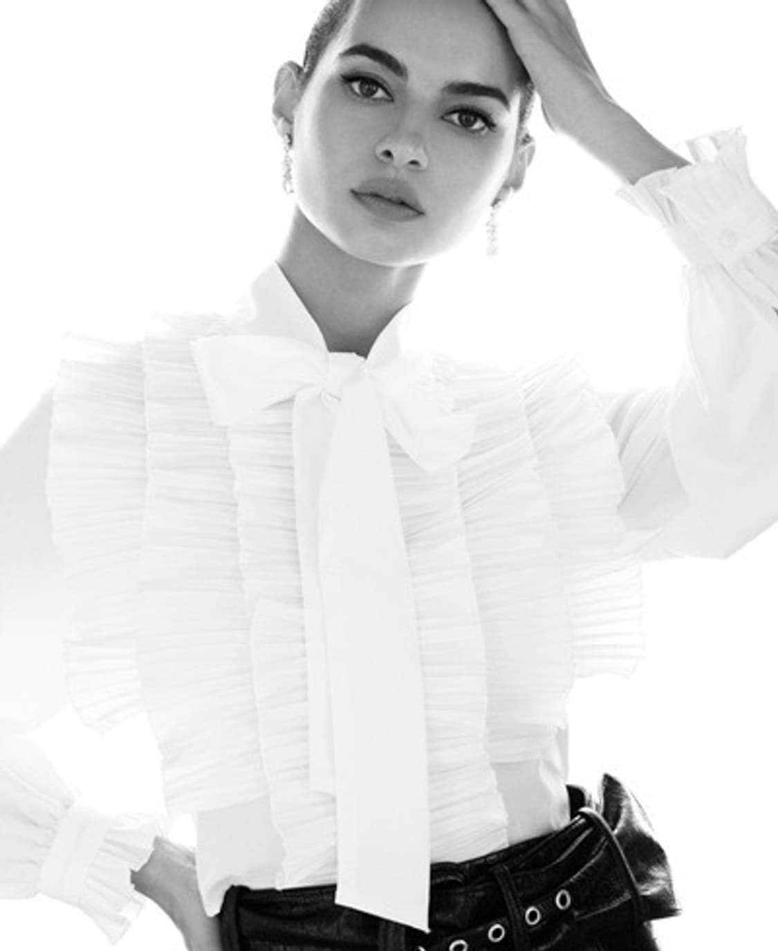 새) 자라 크롭 프릴 블라우스  상품이미지2