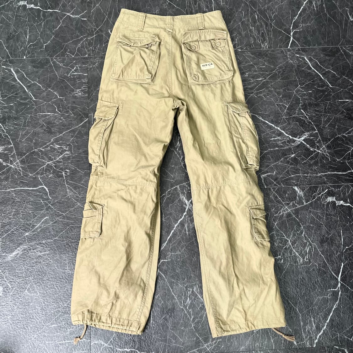 멀티포켓 조거 스트링 와이드 카고 팬츠 상품이미지6