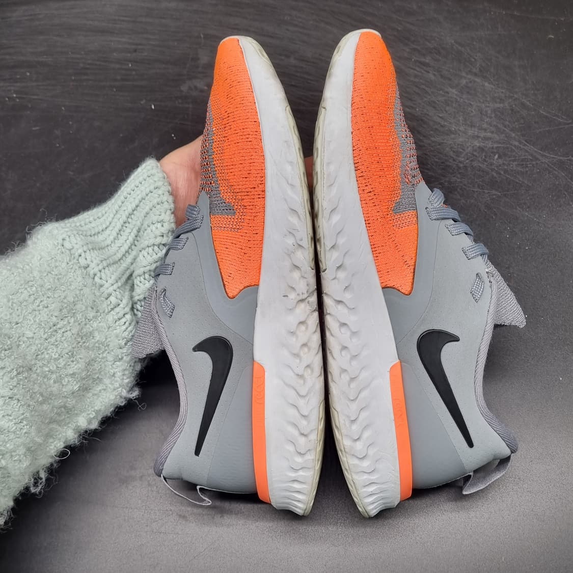 나이키 오디세이플라이니트 운동화230  상품이미지5