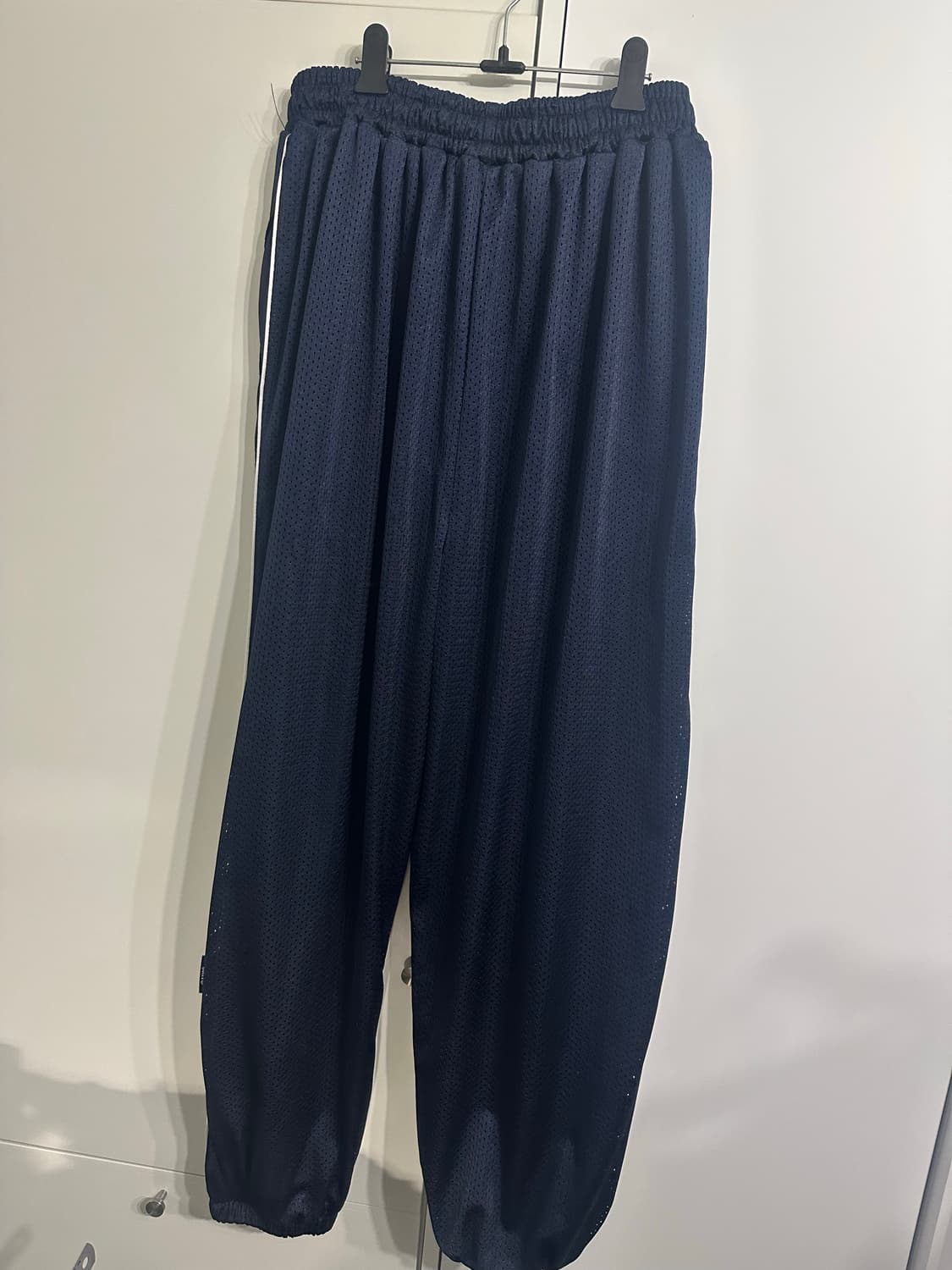 미스테리어스호텔 메쉬팬츠 네이비  상품이미지3