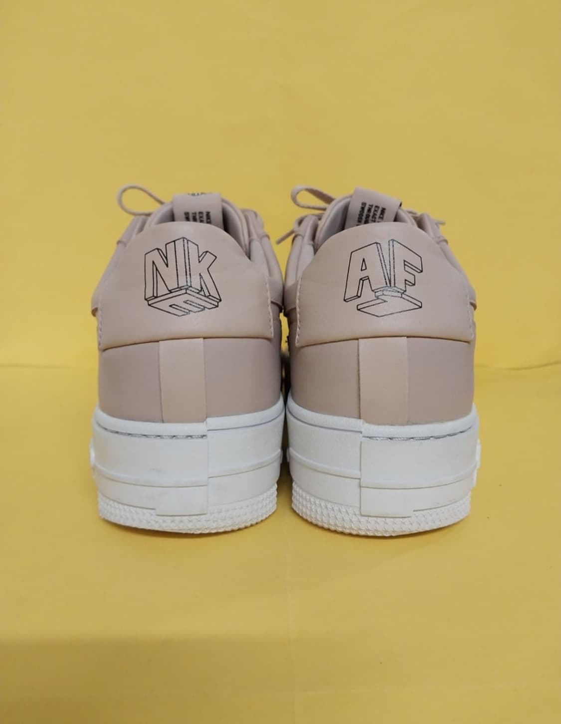 남성 나이키 에어포스1 픽셀 핑크베이지 스니커즈, 운동화 (280) 상품이미지4