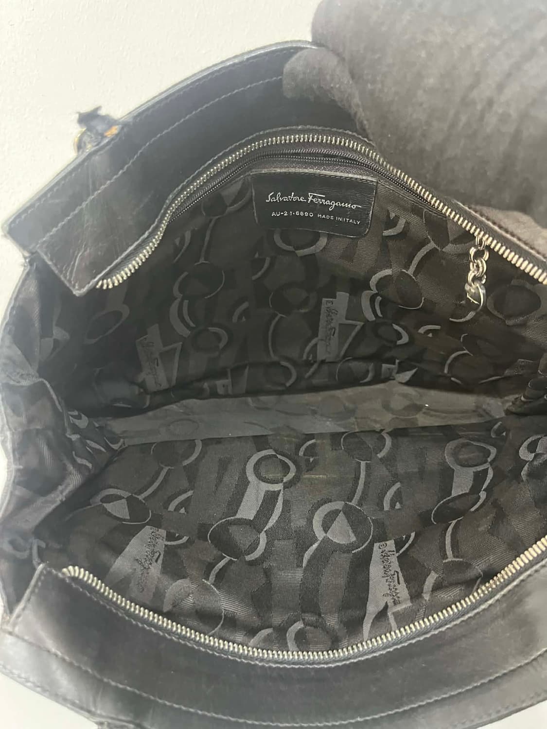 살바토레 페라가모 바라 자카드 숄더 토트백 상품이미지6