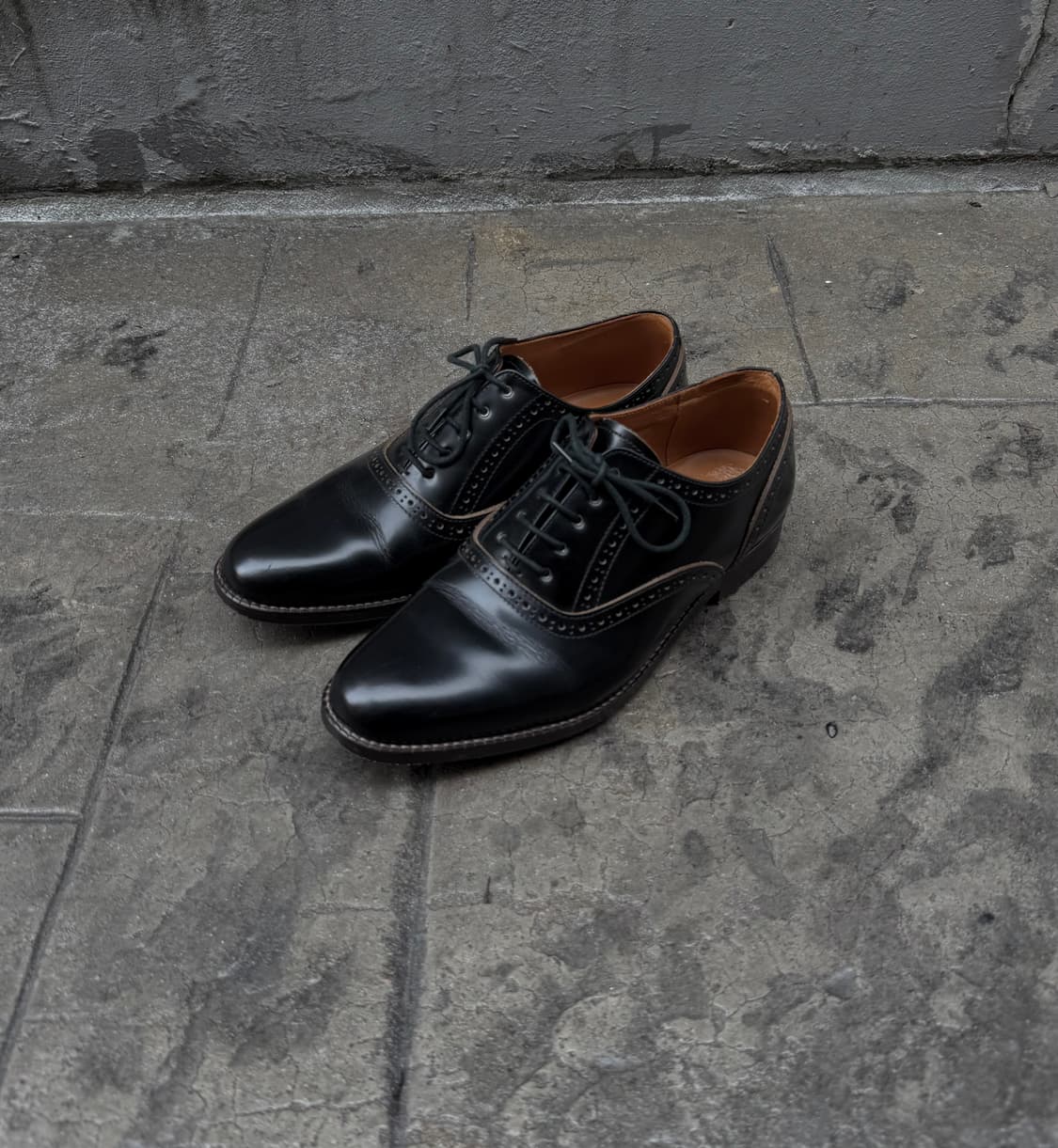 꼼데가르송 옴므 우드솔 에나멜 윙팁 더비슈즈 상품이미지3