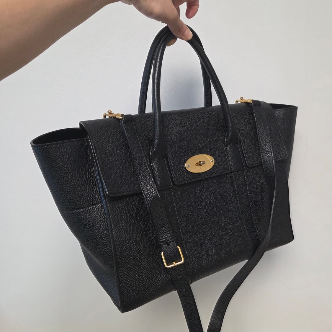 Mulberry 멀버리 정품 뉴베이스워터 금장 블랙 그레인 투웨이 플랩백 상품이미지9