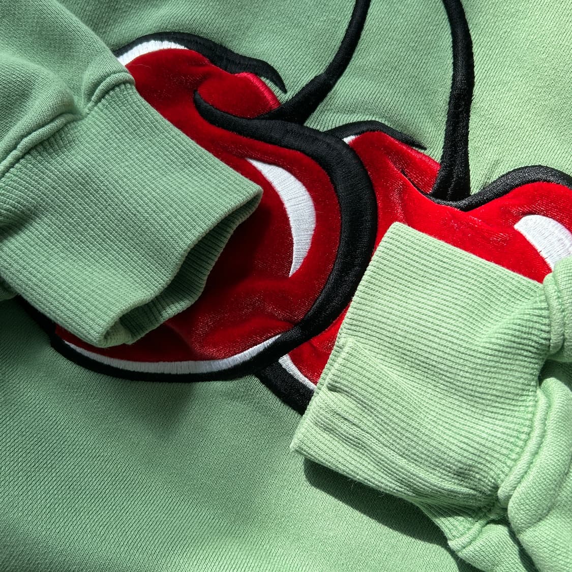 키르시 빅 체리 그린 맨투맨 상품이미지7