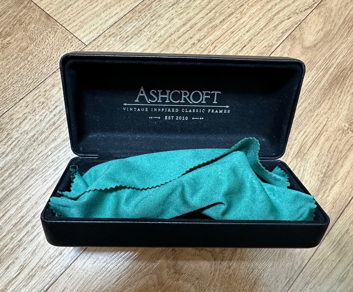 (새상품) 애쉬크로프트 긴즈버그 헤리티지 뿔테 안경 블랙 47사이즈 상품이미지7