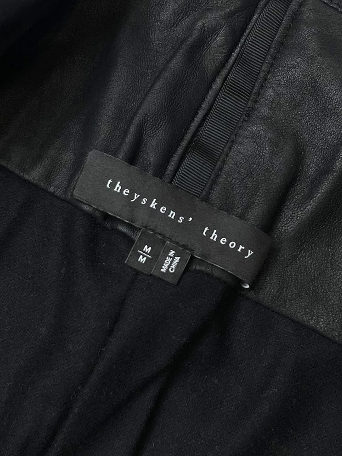 Theyskens’ Theory 13FW 양가죽 크롭라이더자켓PN4382 상품이미지7