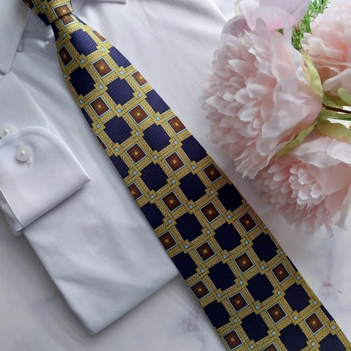 파코라반 실크 네이비&라임 기하패턴 넥타이 9.5cm A+등급 K1509 상품이미지8