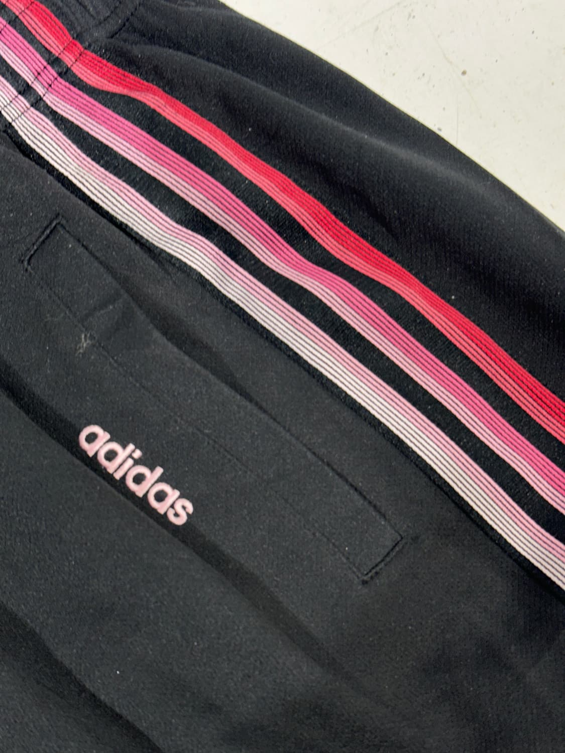 아디다스 블랙 핑크 삼선 와이드 추리닝 바지  상품이미지6