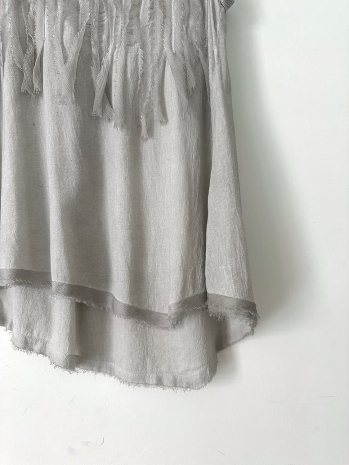 Fluid fringe sheer sleeveless / grey 상품이미지4
