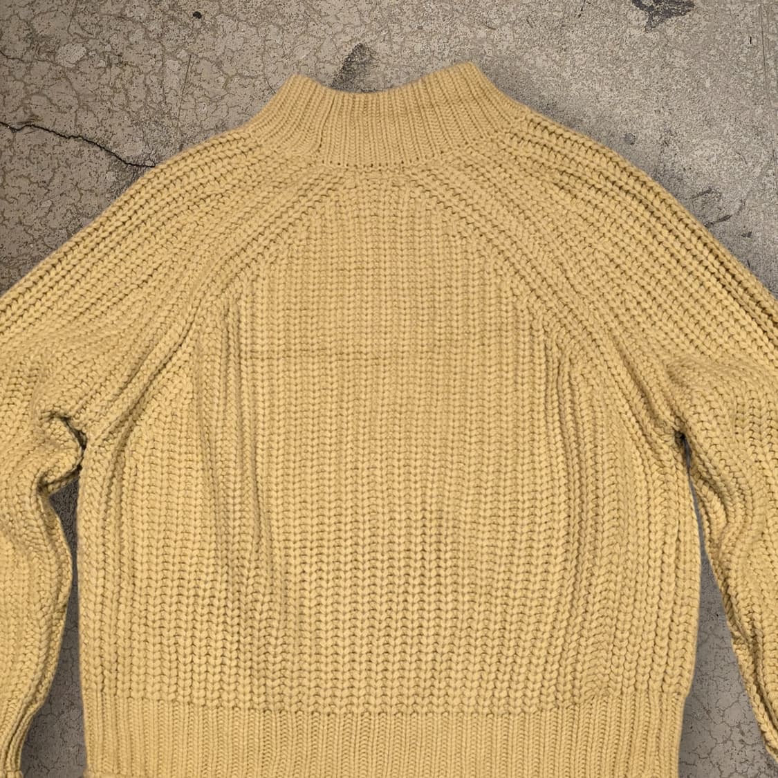 GU 래글런 모크넥 니트 스웨터 상품이미지6