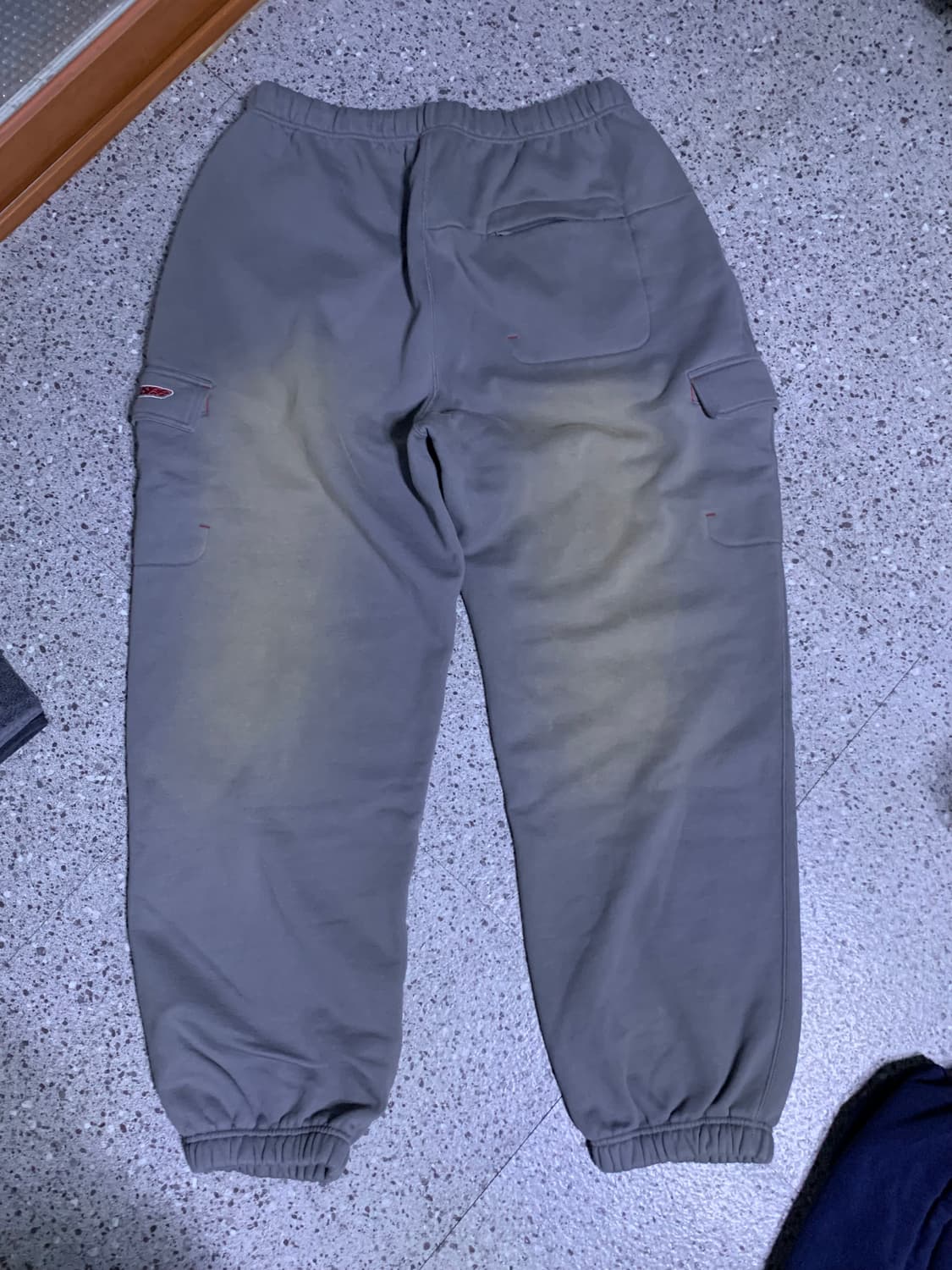 예스아이씨 25fw 스웻팬츠 상품이미지3