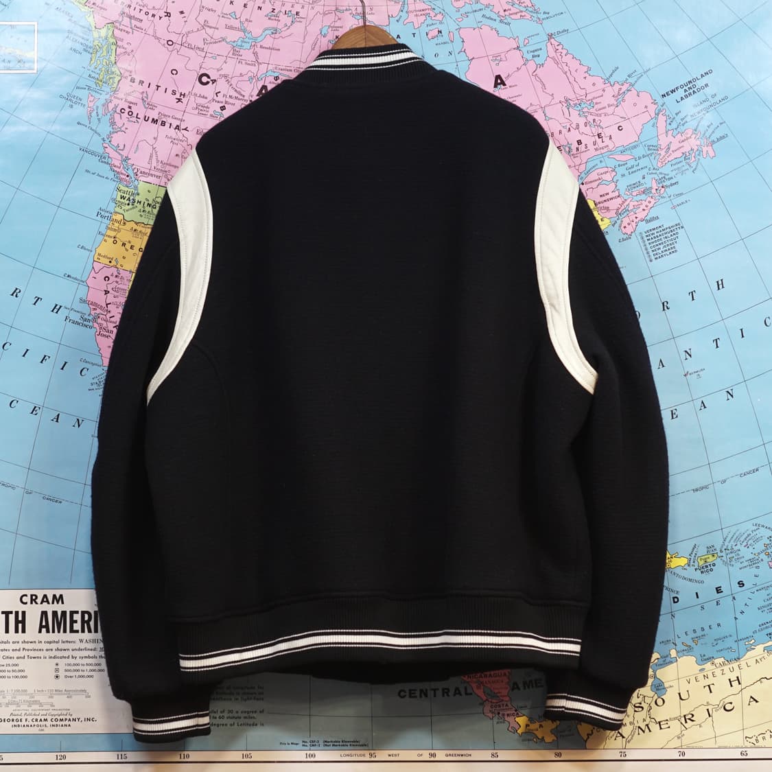 비이커 24fw 울&레더 바시티 자켓 상품이미지5