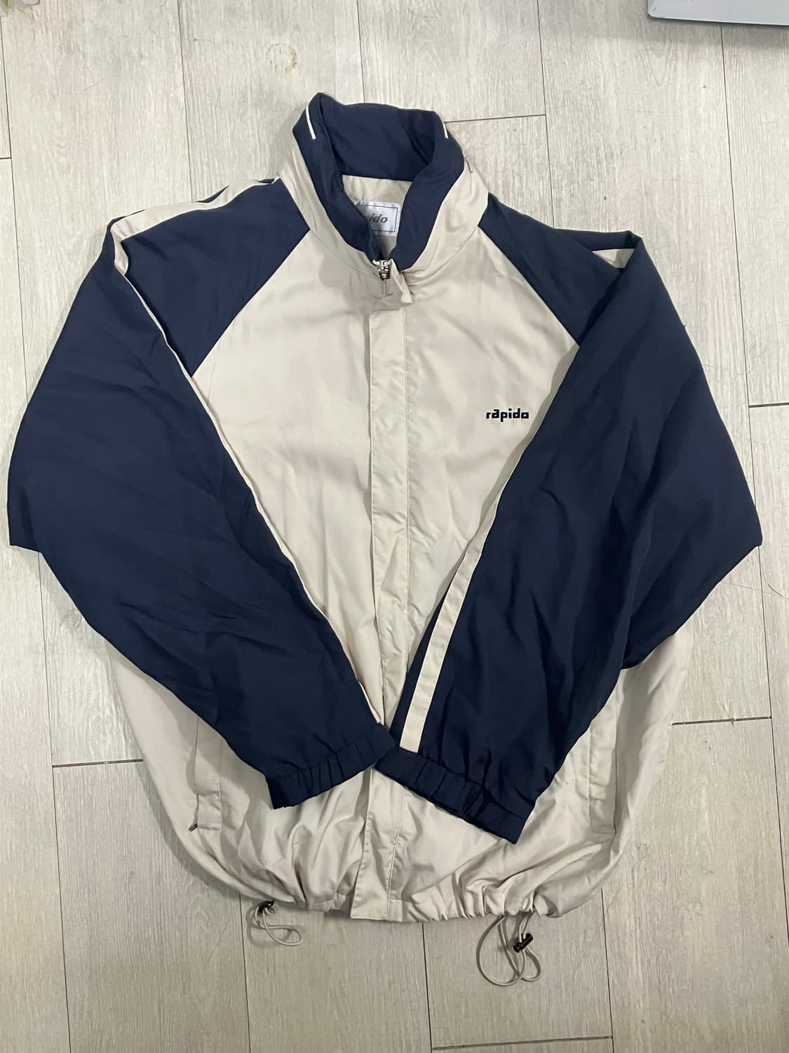 라피도 바람막이 XL 상품이미지1