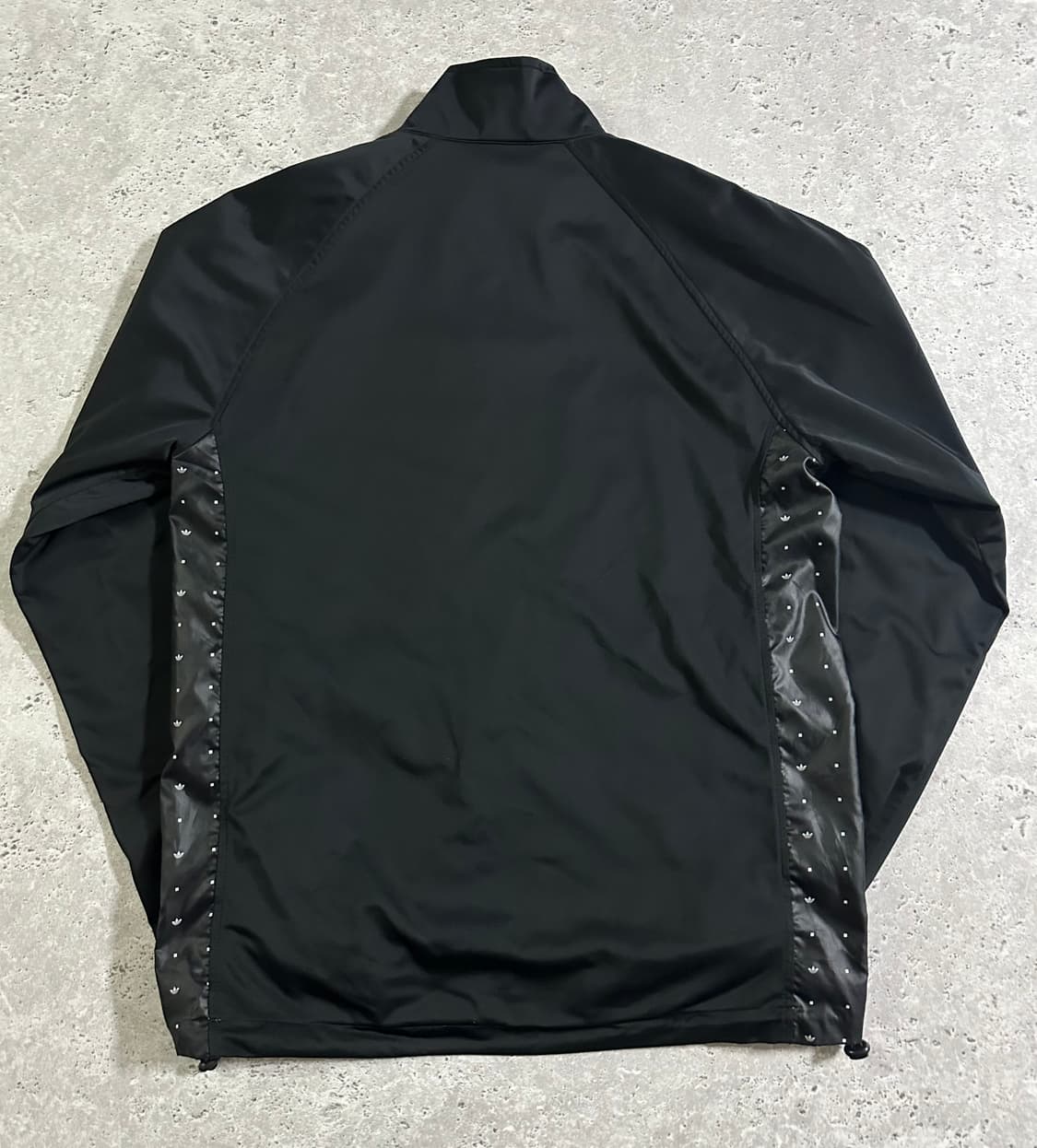 아디다스 블랙 레오파드 양면 리버시블 바람막이 상품이미지4