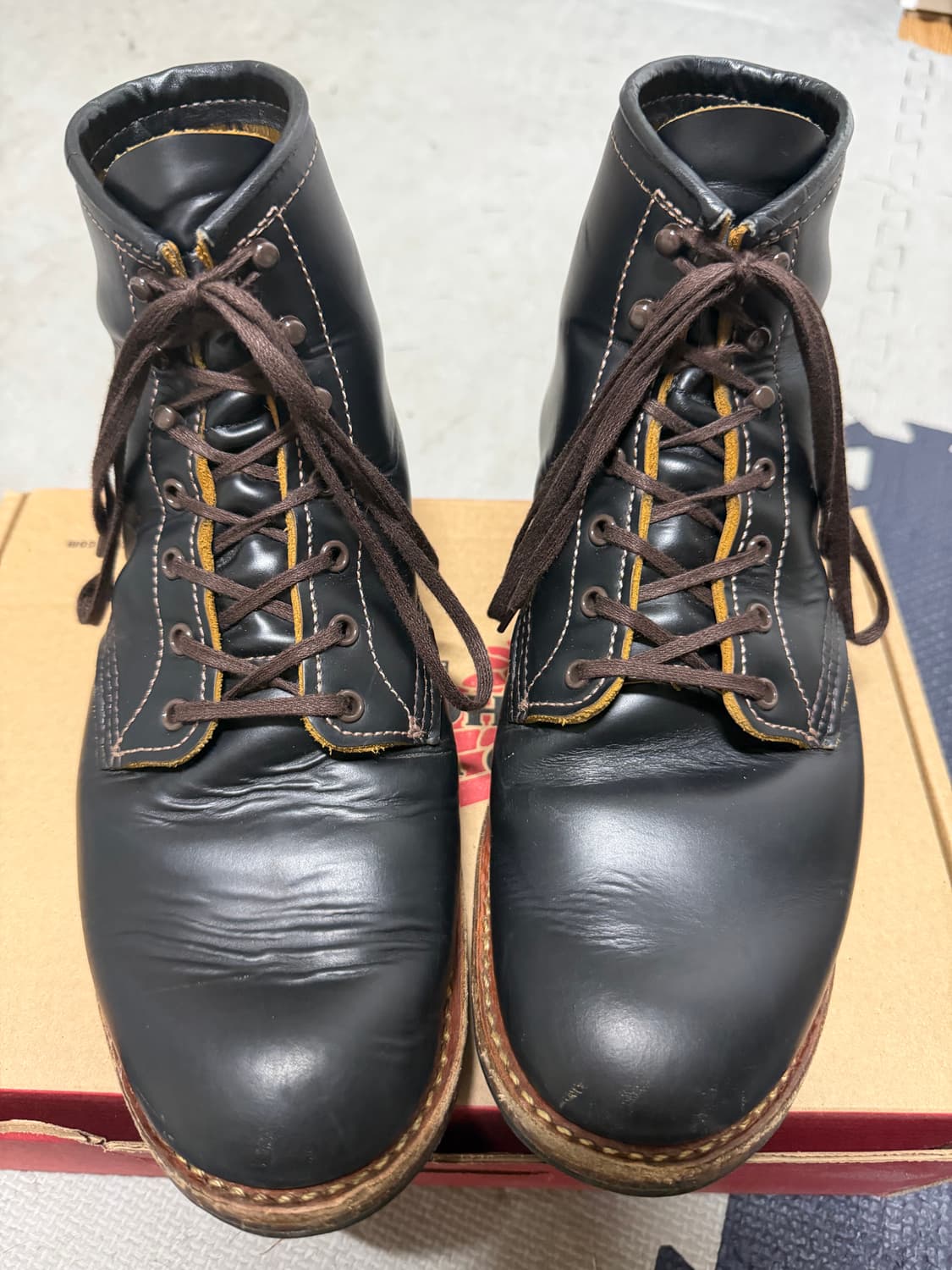 레드윙 벡맨9060 270사이즈 판매합니다. 상품이미지3