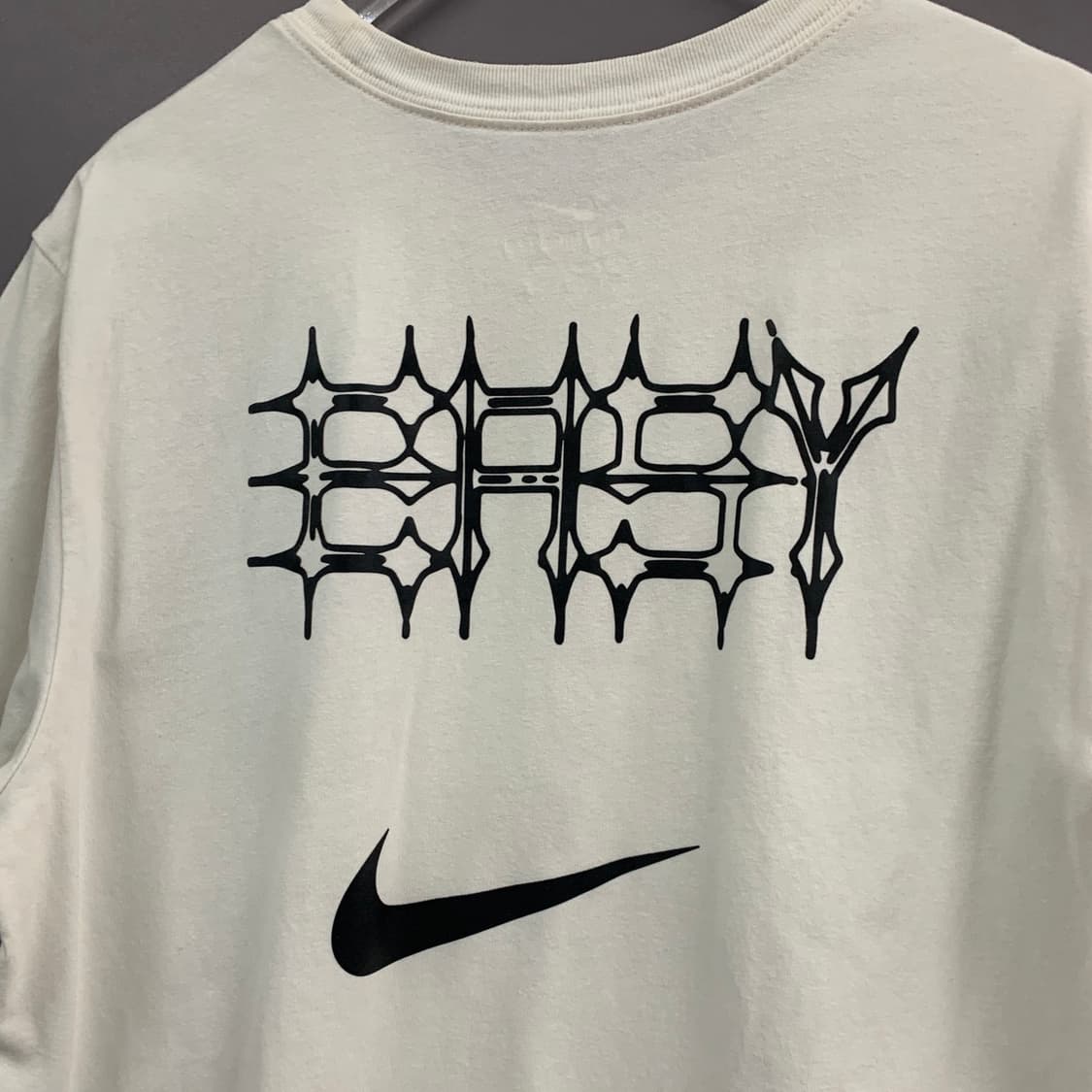 L 나이키 케빈 듀란트 바스켓볼 프린팅 반팔티 상품이미지5