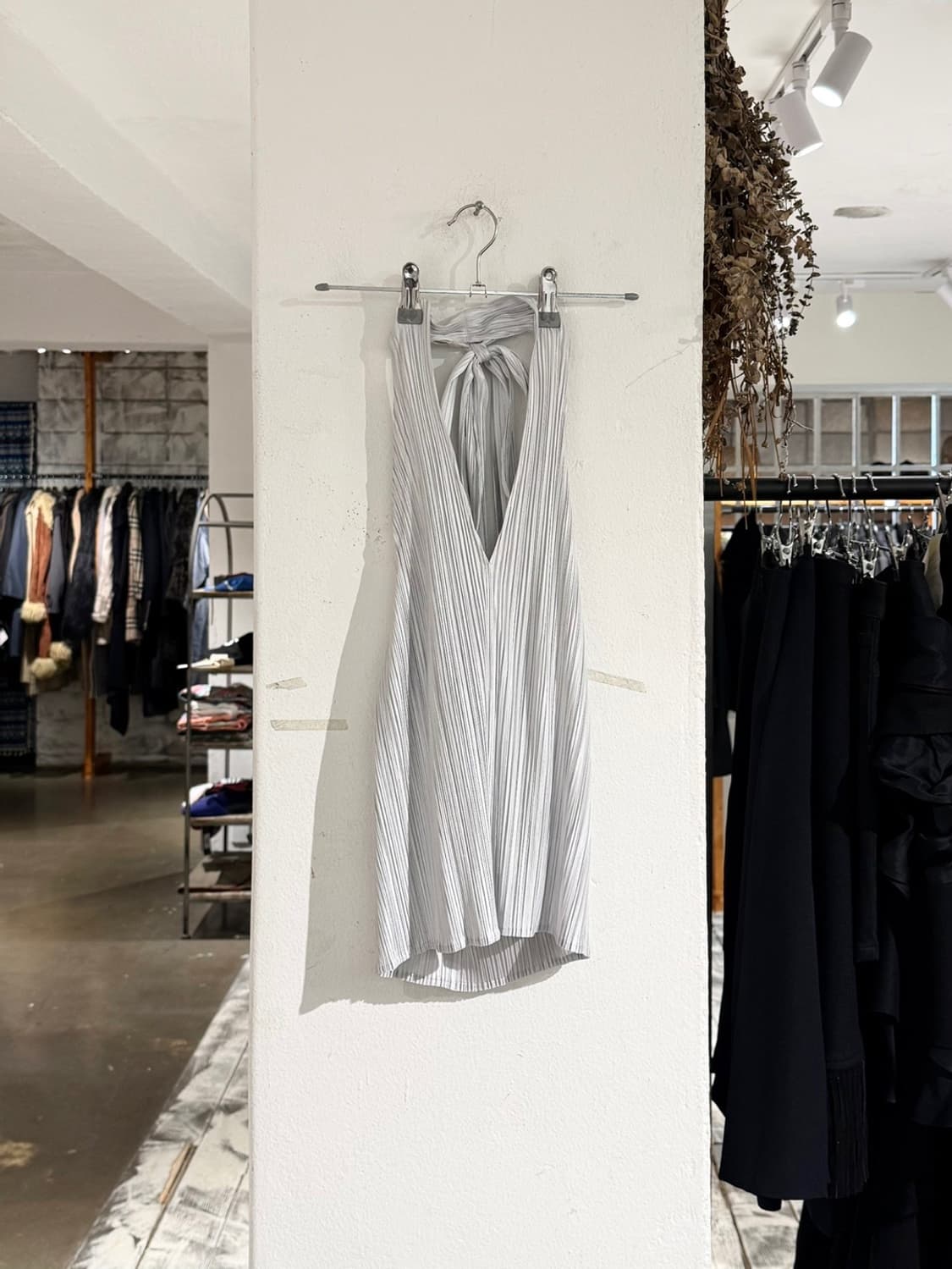 플리즈 플리즈 라이트그레이 홀터넥 탑 상품이미지1