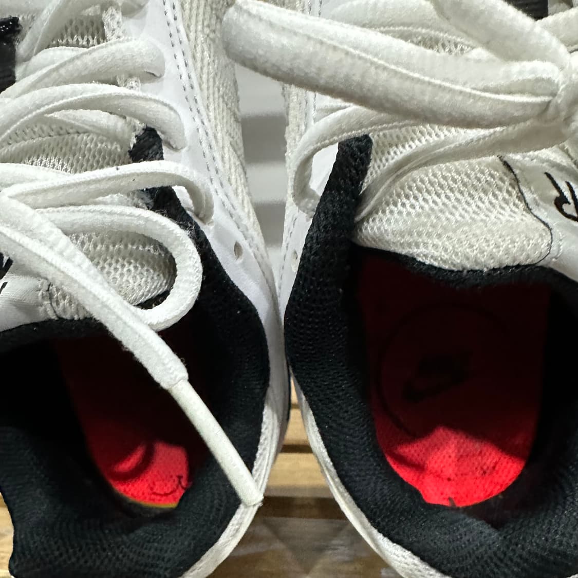 275) 나이키 운동화 남성 남자 신발 에어맥스 AP 화이트 블랙 상품이미지8