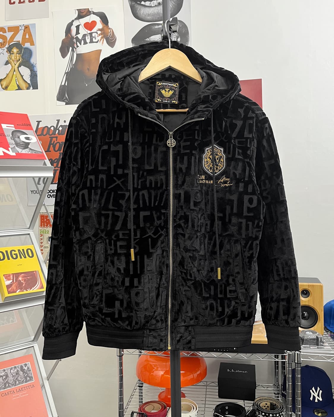 올드 빈티지 레터링 벨벳 후드집업 블랙 상품이미지5