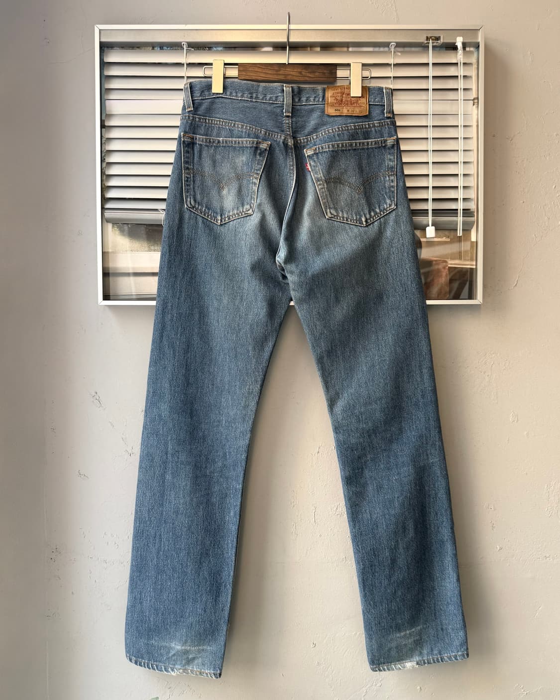 Levi's 501 90s USA washed denim pants 상품이미지5