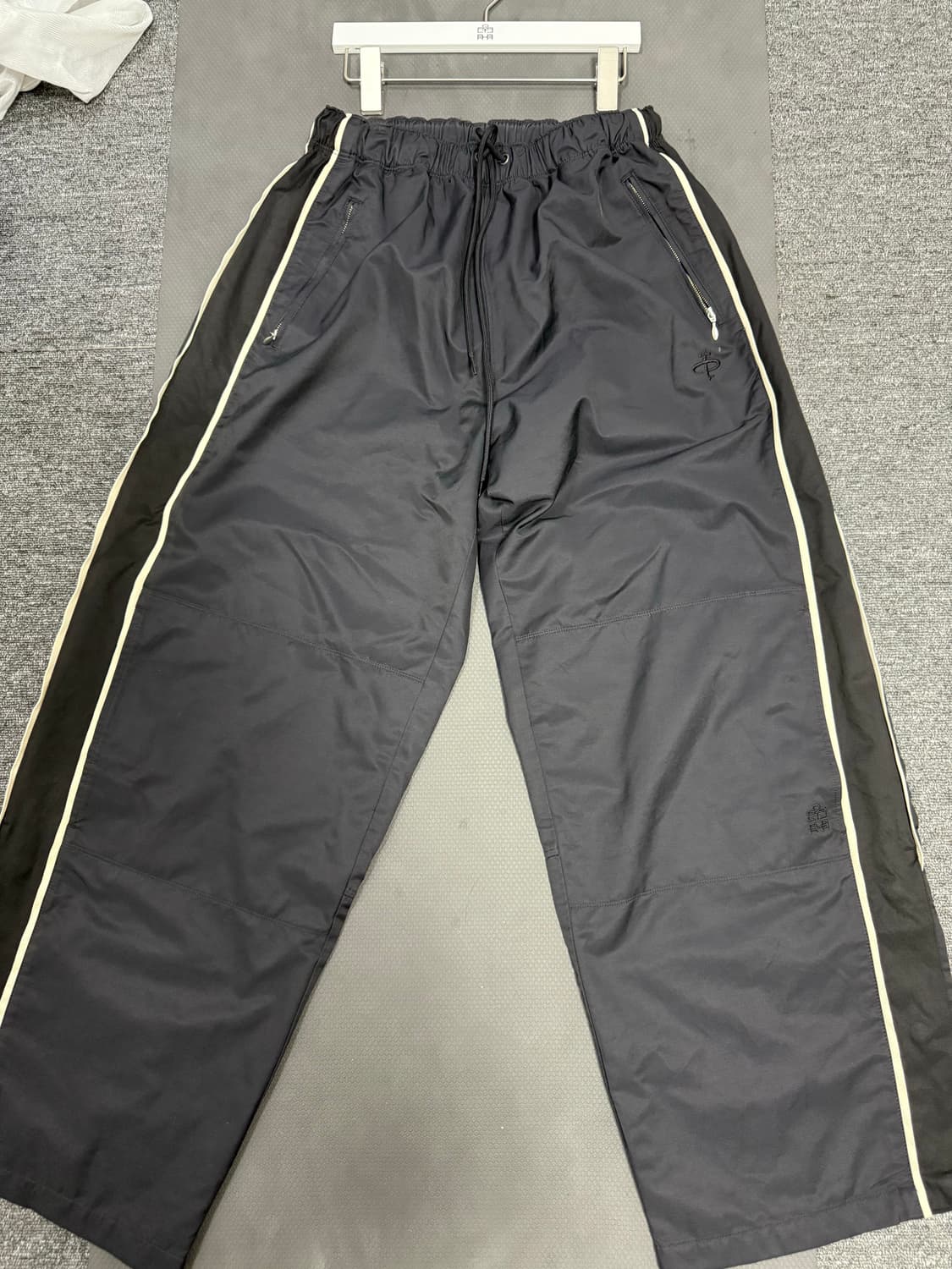 폴리테루 1011 나일론 트랙팬츠 25FW 사이즈4 상품이미지1