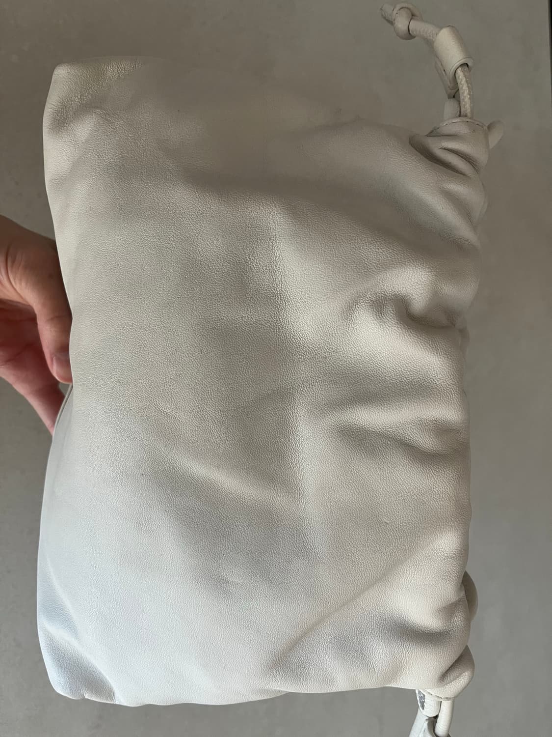 코스 카바텔리 가방 화이트 상품이미지7