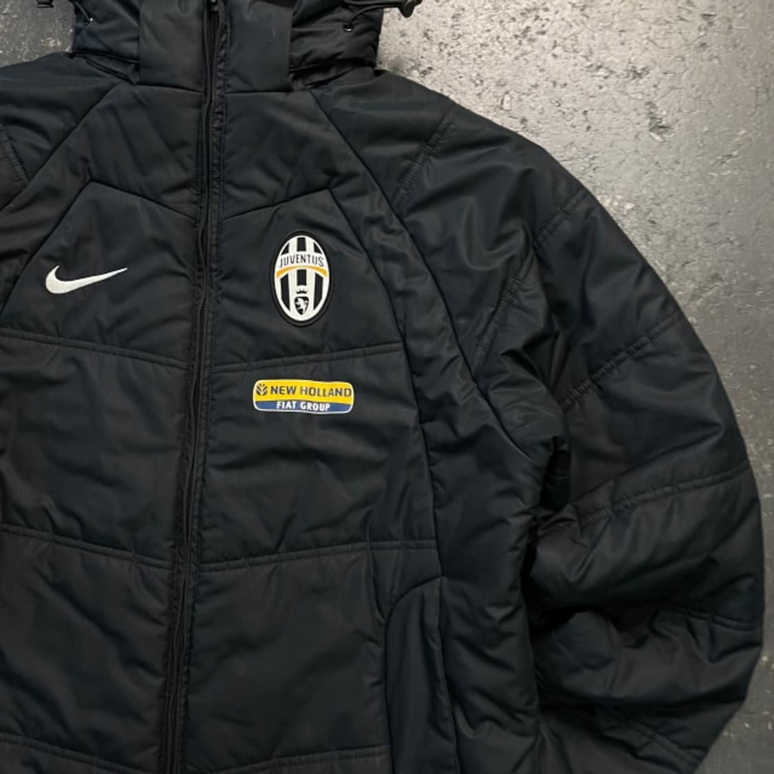 100 나이키 유벤투스 경량패딩 상품이미지2